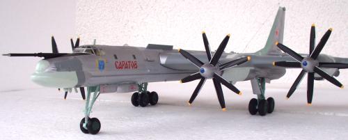 Tupolew Tu-95 in 1:72